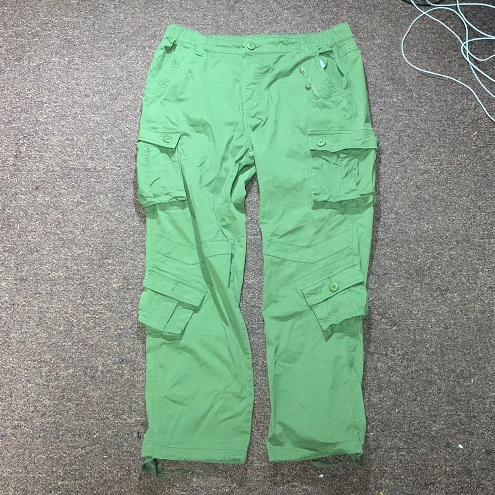 Green cargo pants with adjustable strings